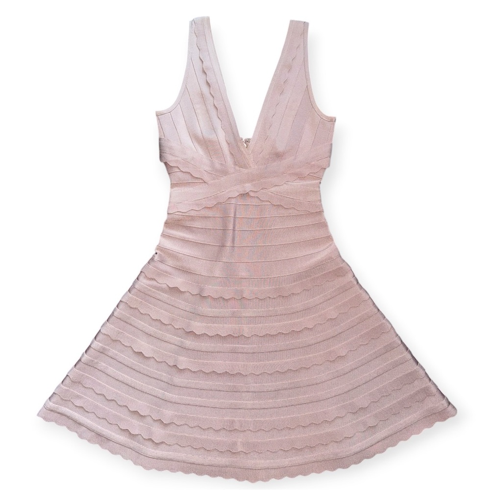 Herve Leger Dusty Rose V-Neck Bandage Mini Dress Small - Picture 4 of 10